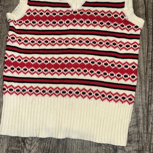 NARPEES VINTAGE VEST CHRISTMAS EDITION - Picture 2 of 3